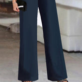 Einfarbiger, trägerloser Jumpsuit mit diagonalem Kragen und hoher Taille